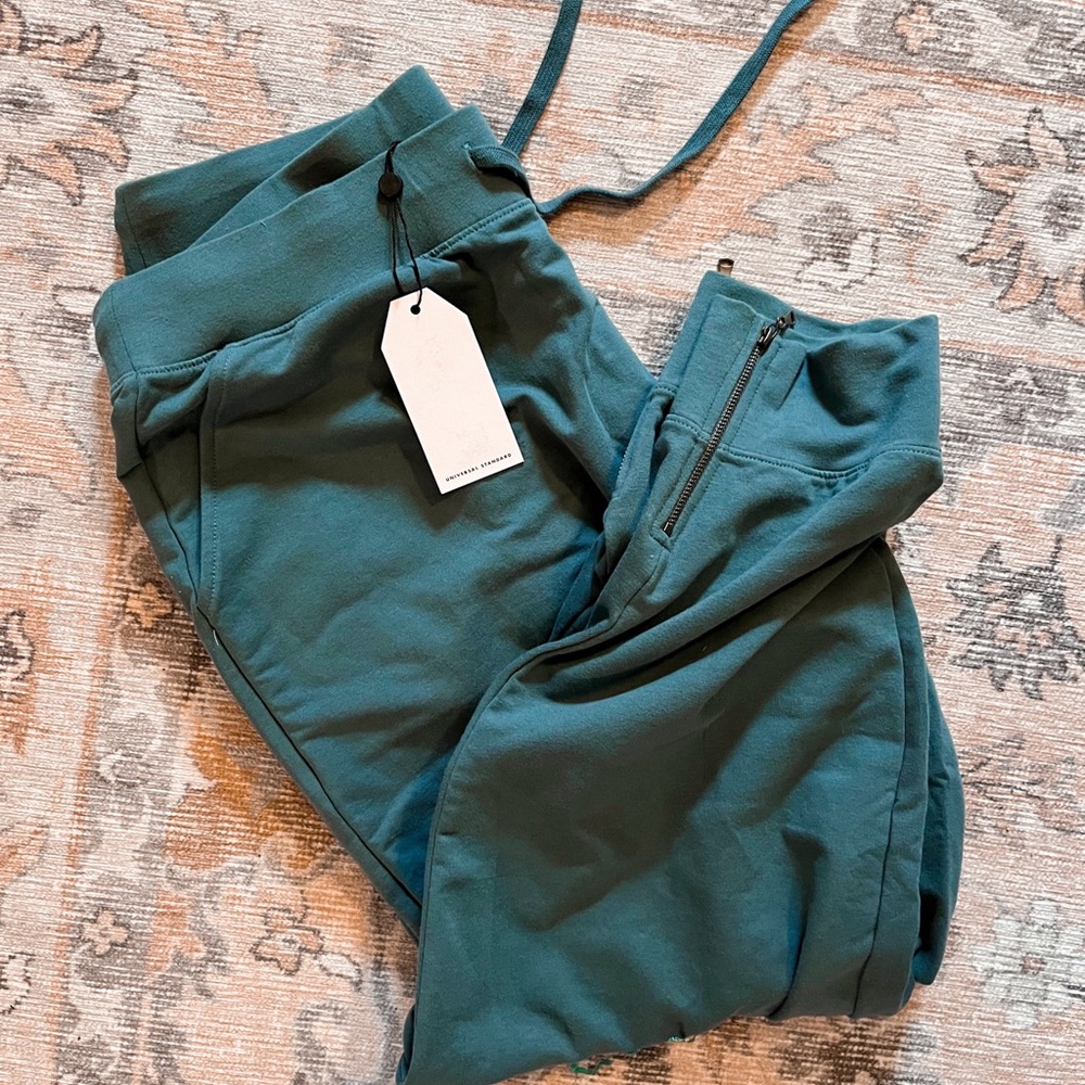 NWT Universal Standard Heathered Joggers 10-12 XS L